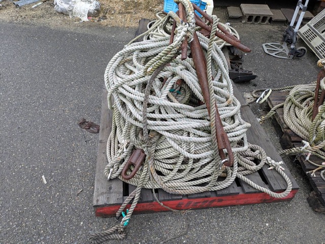 スバルでゴミ除去